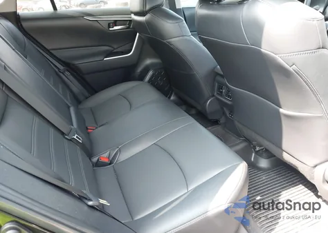 2024 Toyota Rav4 Xle Premium from USA, damaged, VIN 2T3A1RFV8RC419233